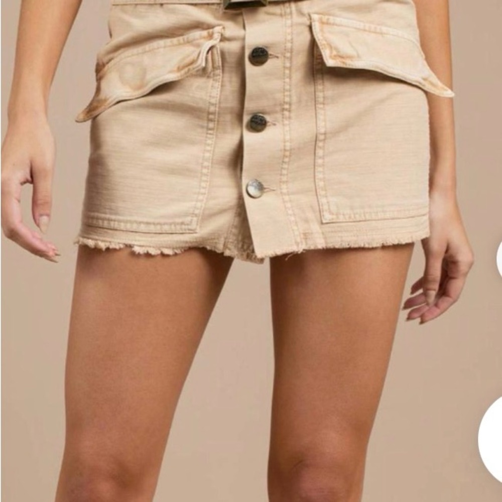Free People "Hangin' On Tight" belted utility mini cargo skirt .  Size 6